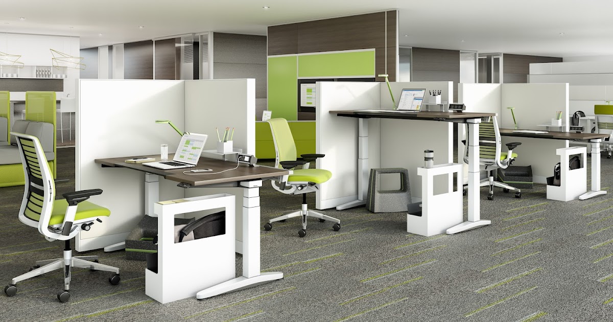 The Benefits of Using a Height Adjustable Desk in the Workplace